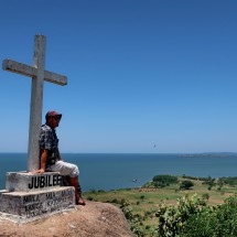 Kahagara Cross with Lake Victoria